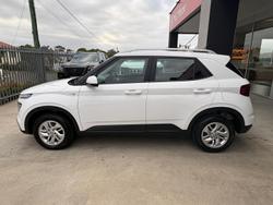 2025 Hyundai Venue Active