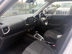 2025 Hyundai Venue Active