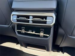 2025 LDV TERRON 9 EVOLVE