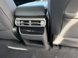 2025 LDV TERRON 9 ORIGIN