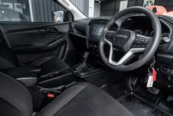 2021 Isuzu D-MAX SX MY21 4X4 Dual Range Mineral White