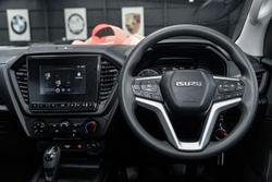 2021 Isuzu D-MAX SX MY21 4X4 Dual Range Mineral White