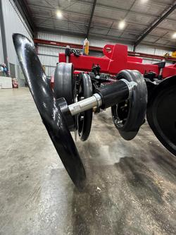 0 Serafin Single Disc Row Unit Black