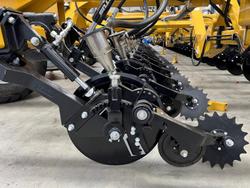 0 Serafin Single Disc Row Unit Black