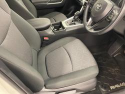 2019 Toyota RAV4 GXL MXAA52R Glacier White