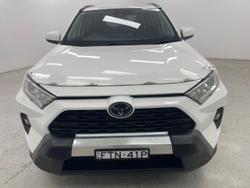 2019 Toyota RAV4 GXL MXAA52R Glacier White
