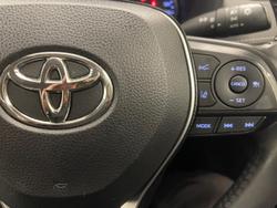 2019 Toyota RAV4 GXL MXAA52R Glacier White