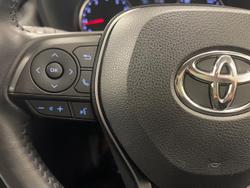 2019 Toyota RAV4 GXL MXAA52R Glacier White