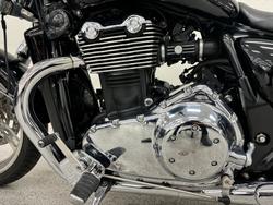 2010 Triumph THUNDERBIRD Black