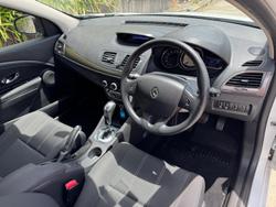 2013 Renault Megane Expression III B95 MY13 Glacier White