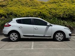 2013 Renault Megane Expression III B95 MY13 Glacier White
