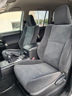 2023 Toyota Landcruiser Prado GXL