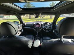 2022 MINI Countryman Cooper SE MINI Yours