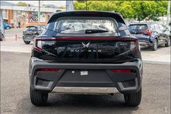 2025 Mahindra XUV3XO AX7L