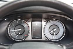 2022 Toyota Hilux SR