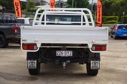 2022 Toyota Hilux SR