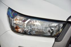 2022 Toyota Hilux SR