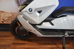 2025 BMW Motorrad CE 04