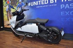 2025 BMW Motorrad CE 04