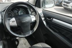 2018 Isuzu MU-X LS-T