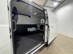 2025 LDV Deliver 7