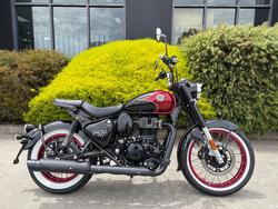 Royal Enfield Classic 350 Dark