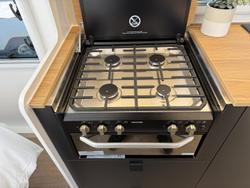 2025 New Age Caravans Manta Ray Escape Mr19er