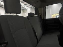 2018 RAM 1500 Express DS MY18 4X4 Dual Range Bright Silver