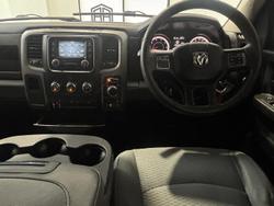 2018 RAM 1500 Express DS MY18 4X4 Dual Range Bright Silver