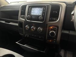 2018 RAM 1500 Express DS MY18 4X4 Dual Range Bright Silver