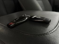 2018 RAM 1500 Express DS MY18 4X4 Dual Range Bright Silver