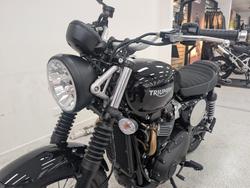 2025 Triumph SCRAMBLER 900 Black