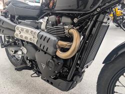 2025 Triumph SCRAMBLER 900 Black