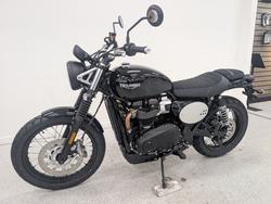 2025 Triumph SCRAMBLER 900 Black