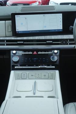 2024 Hyundai Santa Fe Hybrid Calligraphy