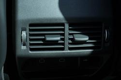 2024 Land Rover Discovery Sport P300e Dynamic SE