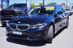 2021 BMW 3 Series 330e Luxury Line