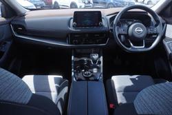 2024 Nissan X-TRAIL ST