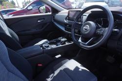 2025 Nissan X-TRAIL ST