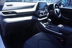 2021 Toyota Kluger GX