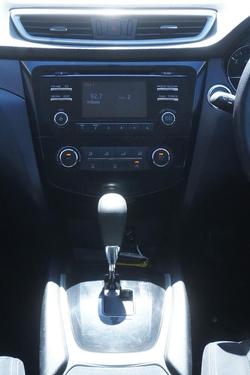 2017 Nissan X-TRAIL TS