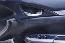 2016 Honda Civic VTi-LX