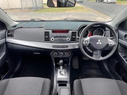 2011 Mitsubishi Lancer SX