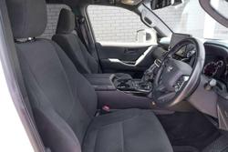 2024 Toyota Landcruiser GXL