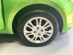 2011 Hyundai i20 Active PB MY11 Electric Green