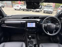 2022 Toyota Hilux Rugged X