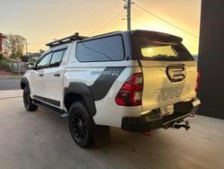 2022 Toyota Hilux Rugged X