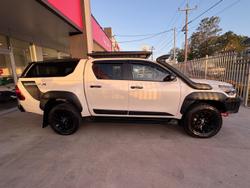 2022 Toyota Hilux Rugged X