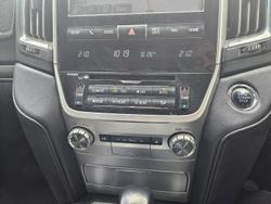 2017 Toyota Landcruiser VX