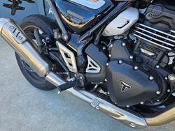 2025 Triumph SPEED 400 Black